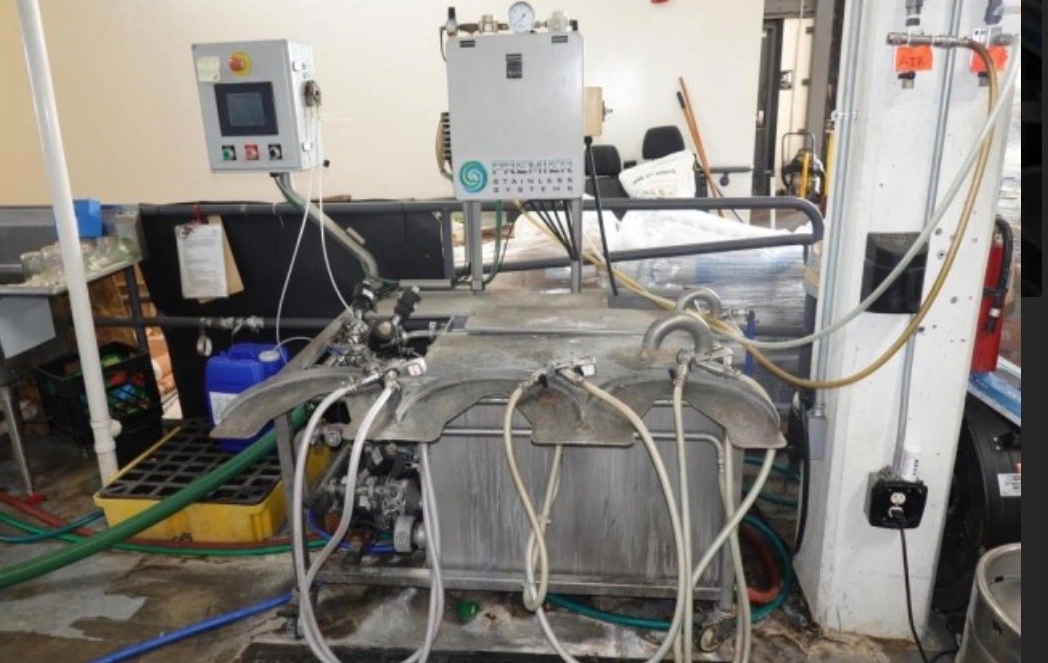 Premier Stainless Systems 3-Head Keg Washer – Model KGW-8A