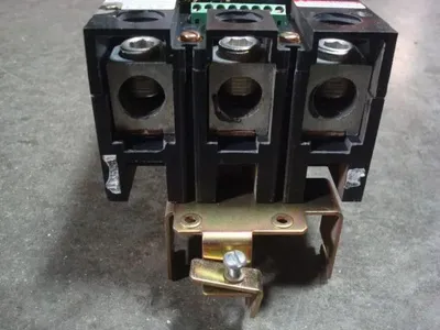 Square D KI36225G I-Limiter Circuit Breaker w/ GFM250KA Ground Fault Module Used