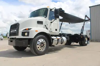New | in-Stock 2025 MACK MD6 Hooklifts & Roll-Offs Texas US | Roll Off Truck World #1491879