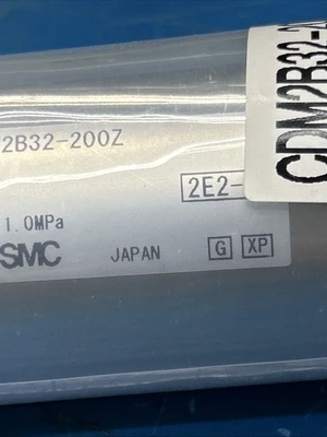 NEW SMC CDM2B32-200Z