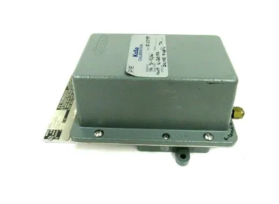NEW MOORE 781N6 TRANSDUCER 15007-5S71G