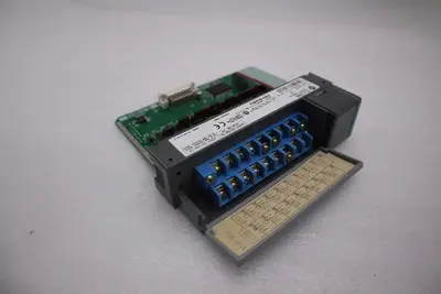 Allen Bradley 1746-OV16 /C SLC 500 16-Point Digital Output Module STOCK K-678-C