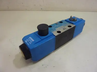 USED VICKERS DG4V32NMUH760