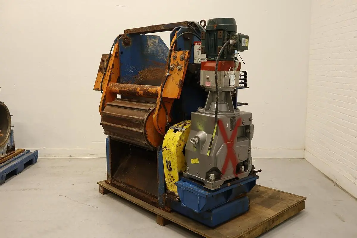USED NEILSON & HIEBERT RAGGER