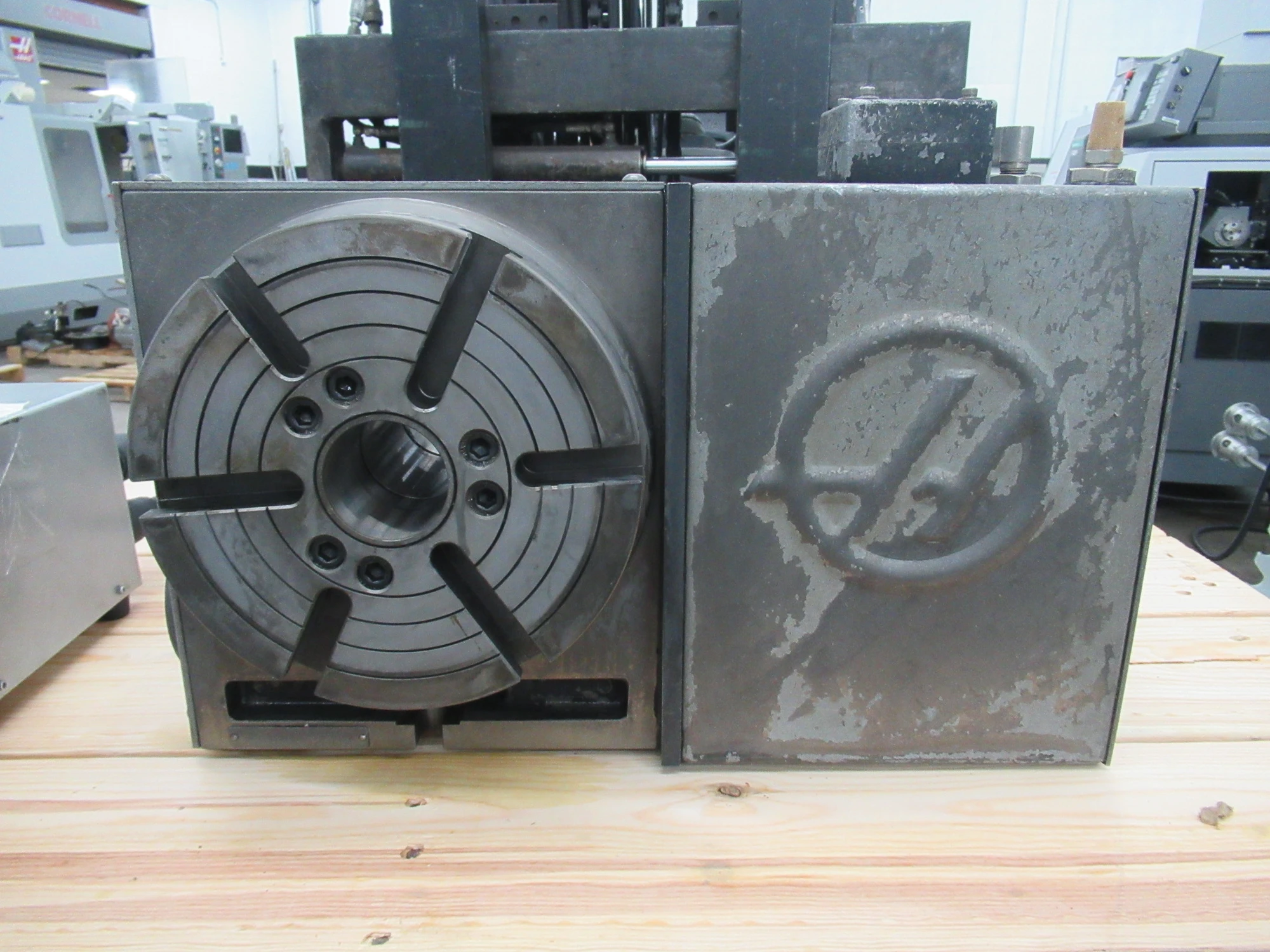 USED 2009 HAAS HRT 210