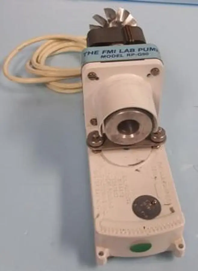 QTY. 1. FMI FLUID METERING INC. LAB PUMP MODEL: RP...