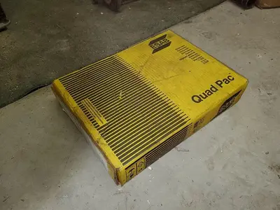 USED ESAB 811061811