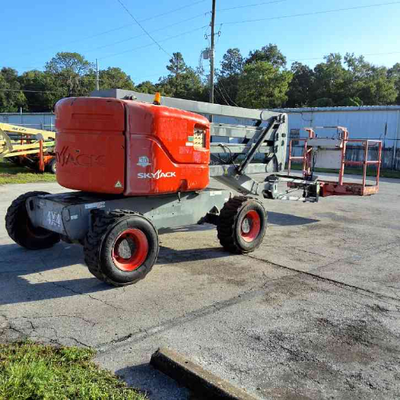 USED 2015 Skyjack SJ46AJ