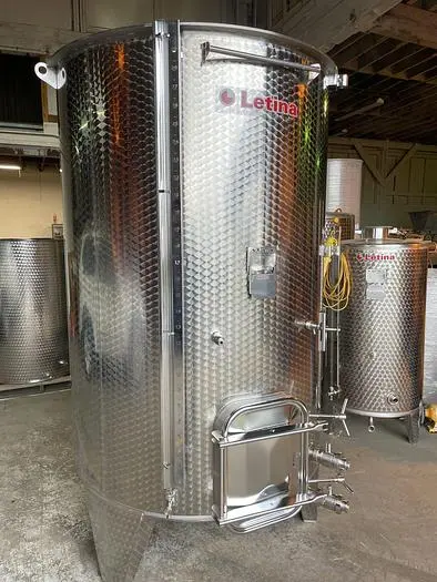 NEW STOCK LETINA 805GAL/3050L VARIABLE CAPACITY JACKETED STORAGE TANK