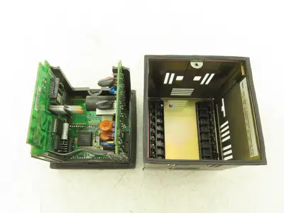 Honeywell UDC2300 Mini-Pro Temperature Controller DC230L-E0-00-10-0A00000-00-0