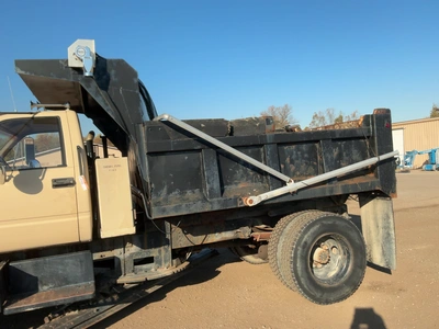 Used 1992 GMC TOPKICK 10' Dump trucks Michigan US | Miedema Asset Management Group #1579202