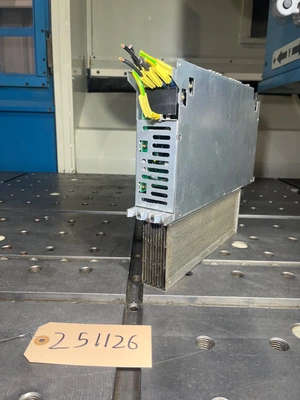 USED OKUMA MIV0404A-1-B5