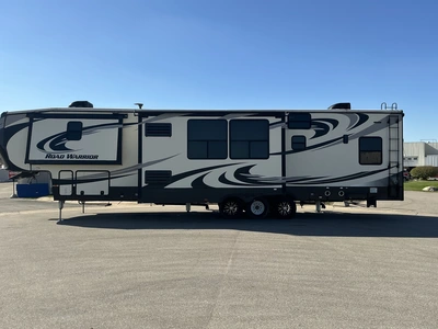 Used 2017 HEARTLAND ROAD WARRIOR Campers, Caravans, Motorhomes Michigan US | Miedema Asset Management Group #1579168