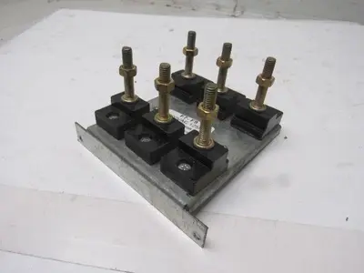 12-813528-08 Rev. 2 Semiconductor Fuse Holder/Block 500VAC 125 Amp