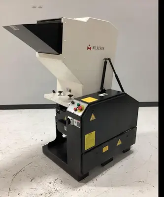 USED MILACRON MG-814