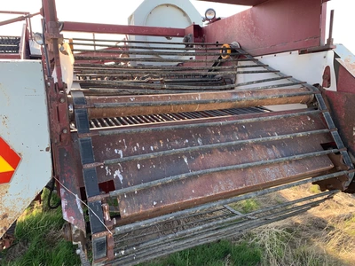 Used _UNKNOWN_ _UNKNOWN_ Self-propelled Harvesters Idaho US | Tri-Steel Manufacturing #1557198