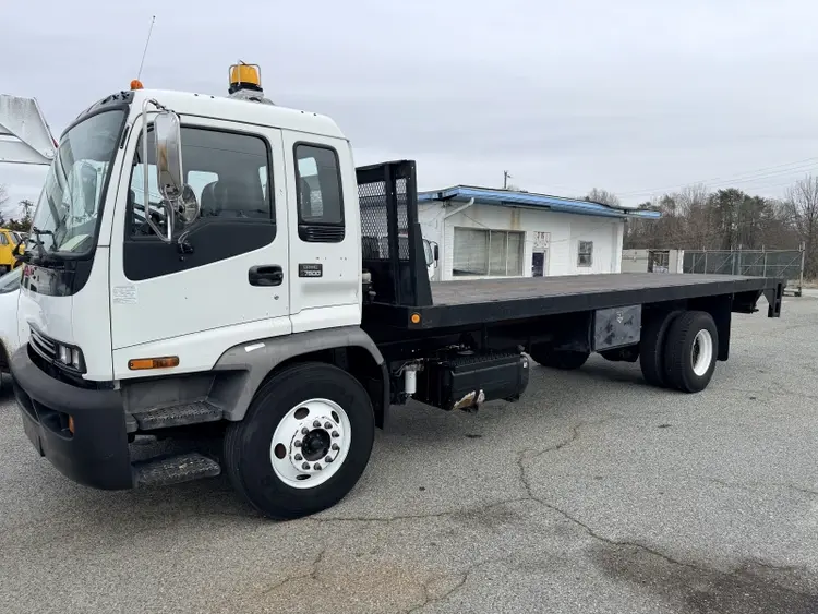 Used 2006 GMC T-SERIES Flatbed Trucks North Carolina US | Levan Equipment #1546322