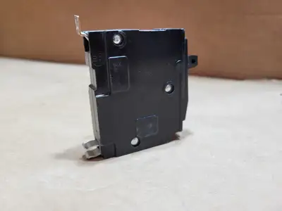 Used SQUARE D QO115 Switchgears British Columbia CA | Lenmark #1438663