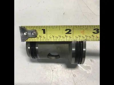 USED VICKERS 25-D10-30