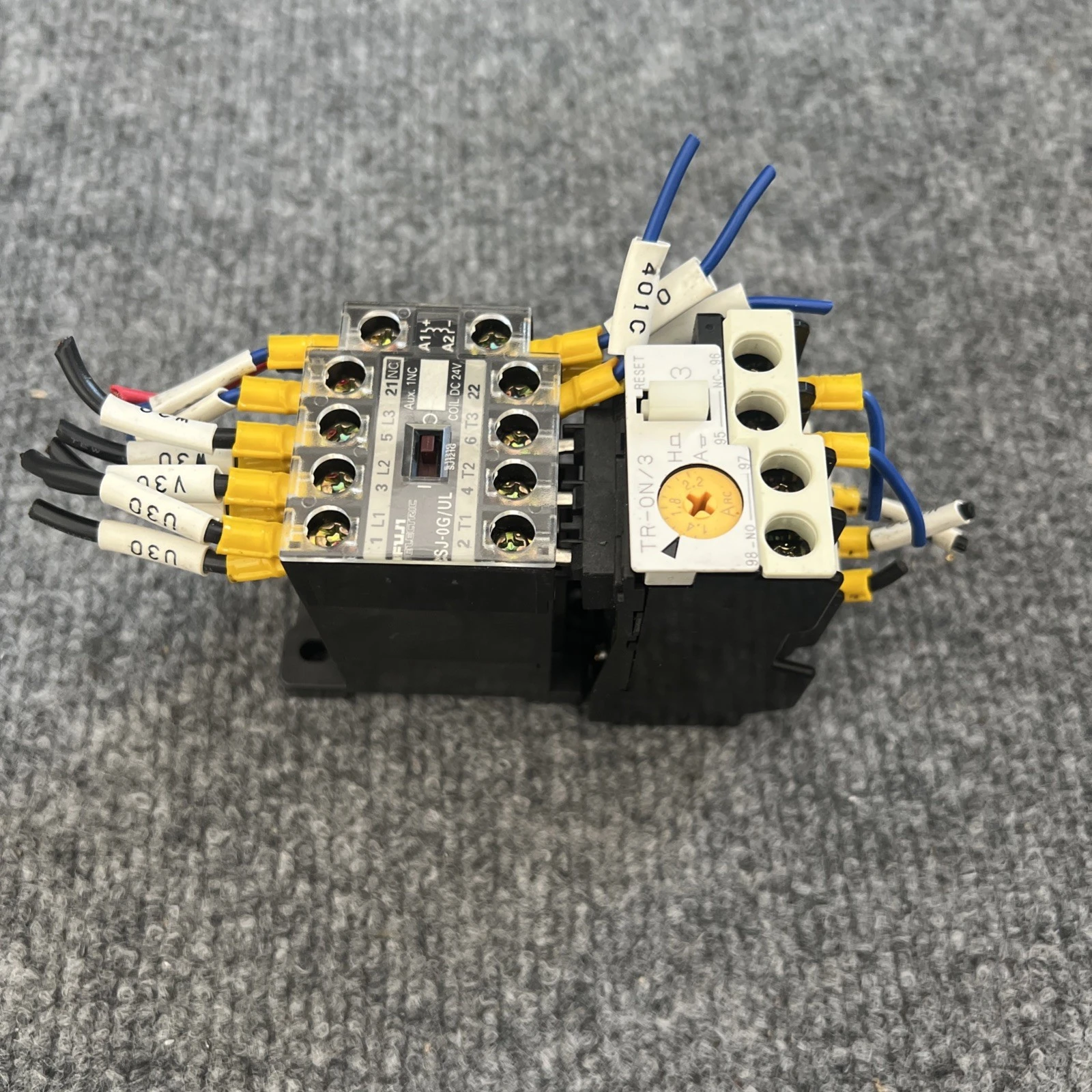 Used Fuji Electric SJ-0G/UL TK-ON PLC Contactors California US | Davliegogo LLC #1707541