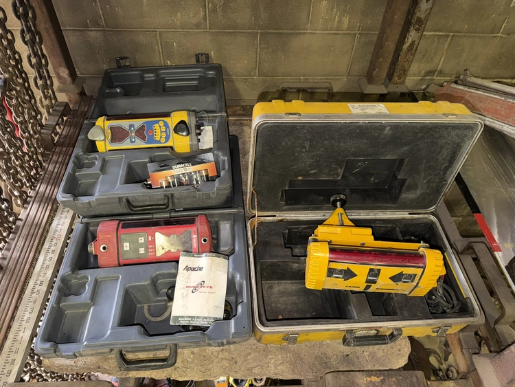 Used _UNKNOWN_ _UNKNOWN_ Laser Accessories and Consumables Michigan US | Miedema Asset Management Group #1371831