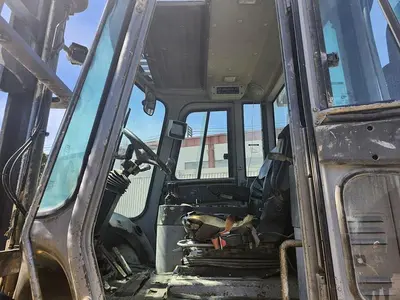 USED 2013 HYUNDAI 110D-7E