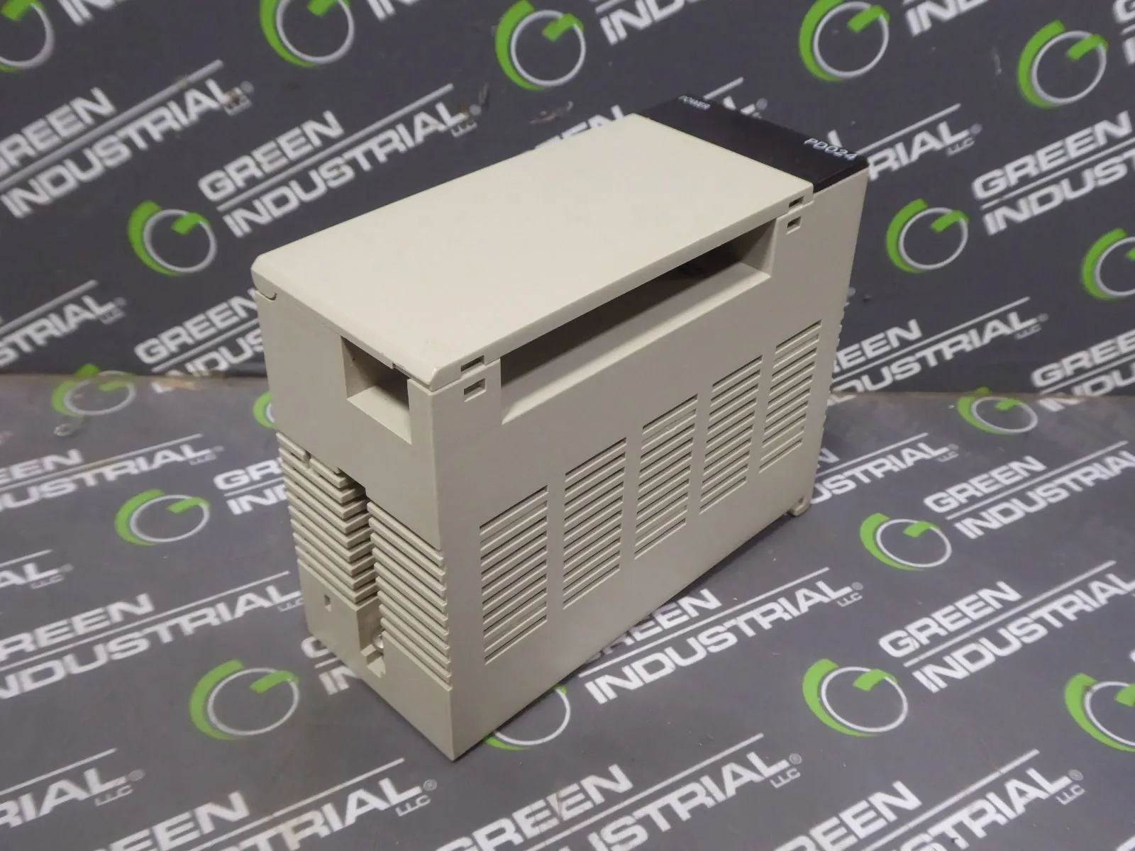 Omron C200HW-PD024 SYSMAC Power Supply Unit Used