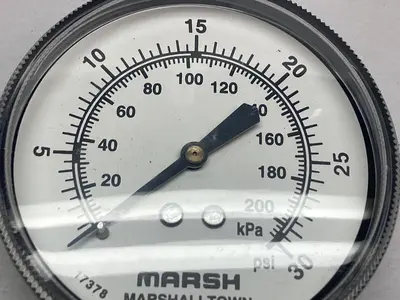 New | in-Stock MARSH 0-30 Lab Manometers Ohio US | Surplus Asset Holdings #1248081