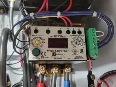 USED SQUARE D MODEL 6