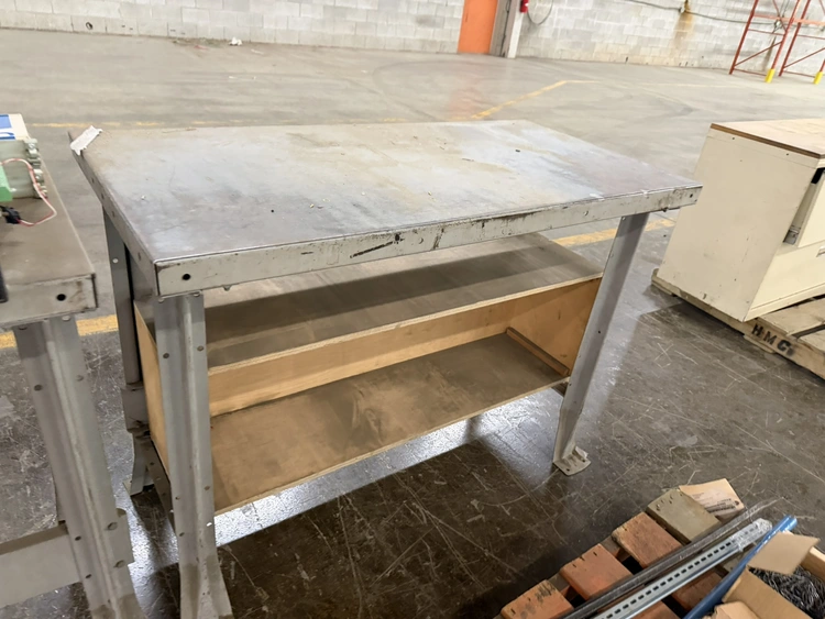 Used _UNKNOWN_ _UNKNOWN_ Work Benches Michigan US | Miedema Asset Management Group #1174398