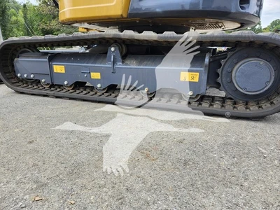 USED 2022 XCMG XE55U