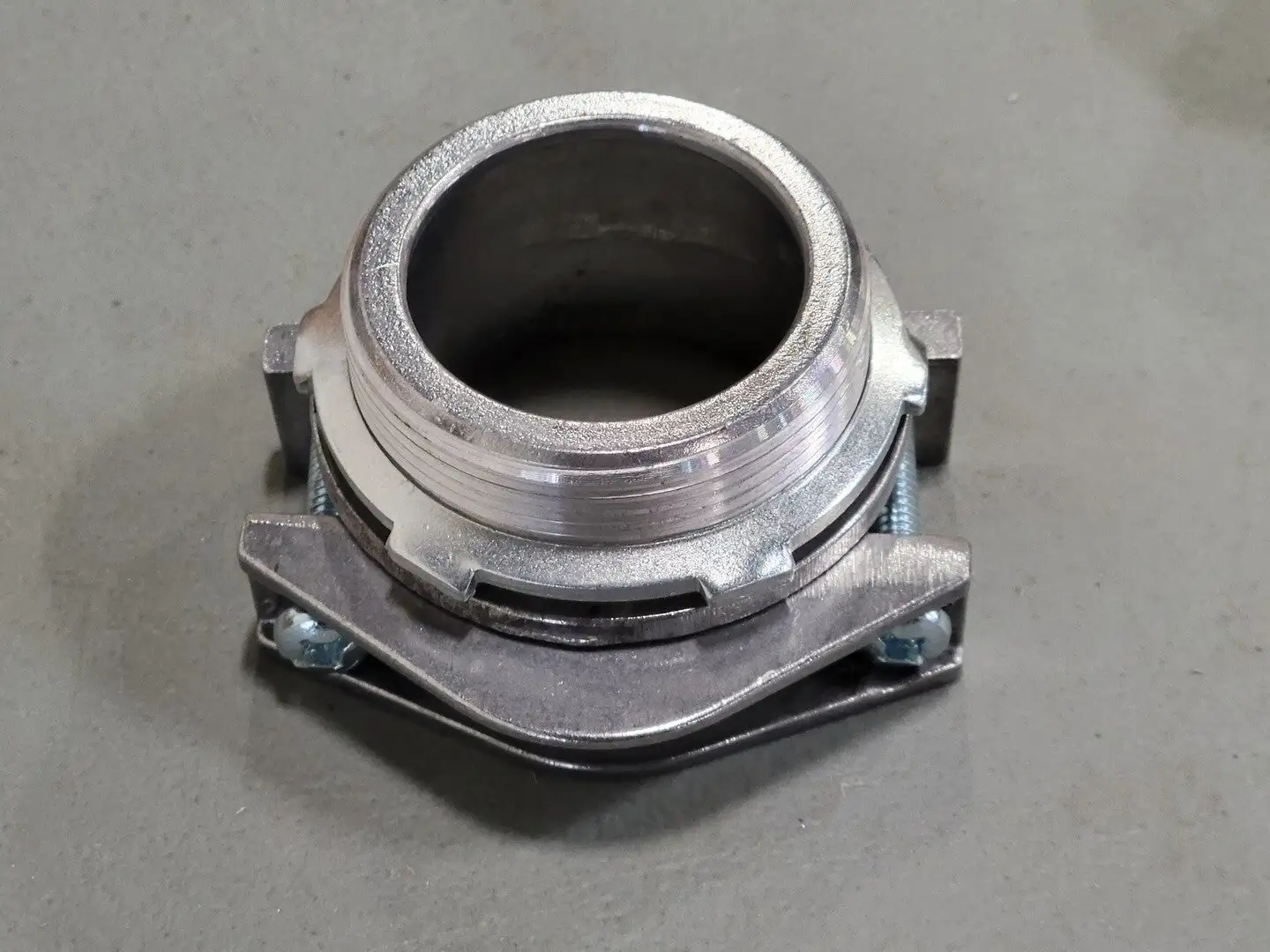USED THOMAS & BETTS CI2116