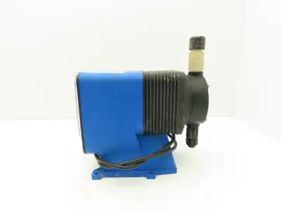 Pulsafeeder Pulsatron LPH7EA-PTT3-500 Metering Pump 240 GPD 37.9 LPH 35psi 115V