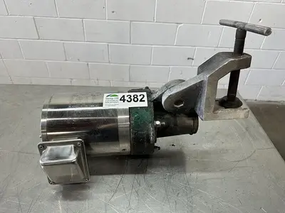 USED LIGHTNIN VIP-25