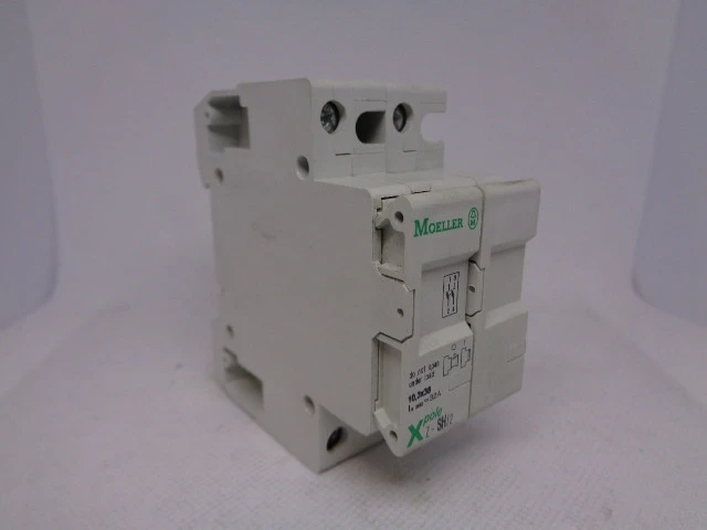 Used MOELLER X-POLE Z-SH/2 Fuses Connecticut US | BG Industrial Surplus #471108