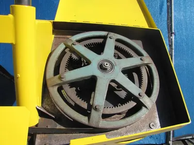 W. F. Wells and Sons Horizontal Band Saw Bandsaw with Coolant Pump & New Blade