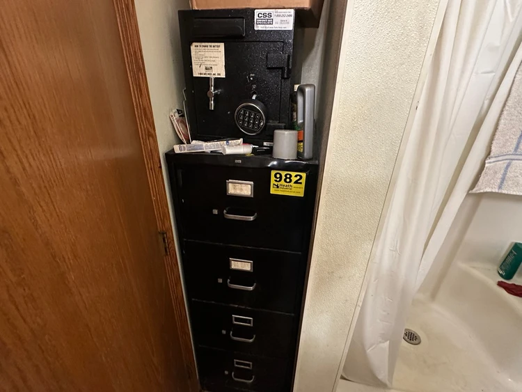 Used _UNKNOWN_ HON FOUR DRAWER VERTICAL FILE CABINET NO CONTENTS Cabinets Illinois US | Heath Industrial Auction Services #1381235
