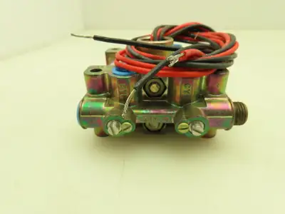 Honeywell Skinner V933LEH2050 Solenoid Valve 4-Way NC 120V 50 PSI 1/4" NPT