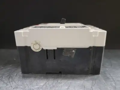 USED CUTLER-HAMMER HMCP003A0C