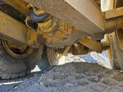USED CATERPILLAR 730