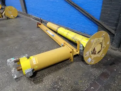 USED CONTRX INDUSTRIES B188