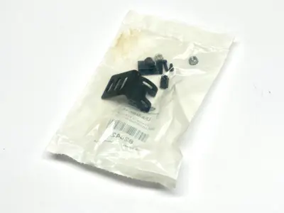 LPA-MBK-12 | Banner  EZ-SCREEN Low Profile Bracket Side Mounting 82842 LOT OF 2 - New