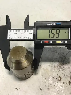 USED VICKERS 32-D20-10