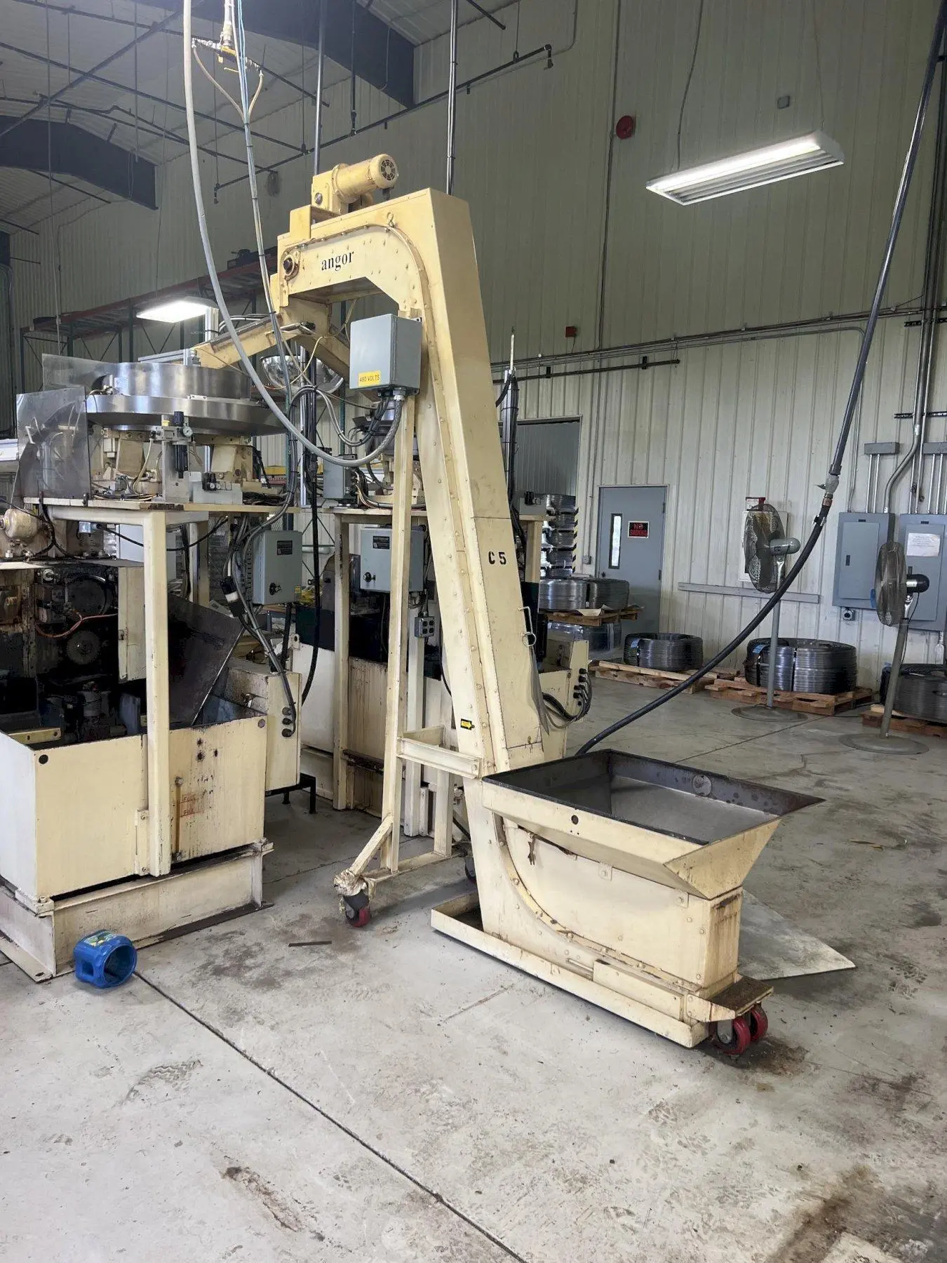 USED ANGOR AMH-200M