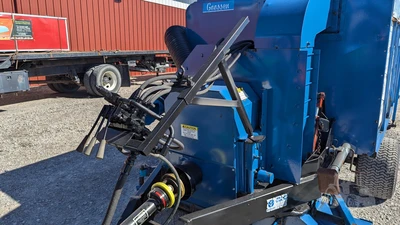 USED GOOSSEN VERSA VAC