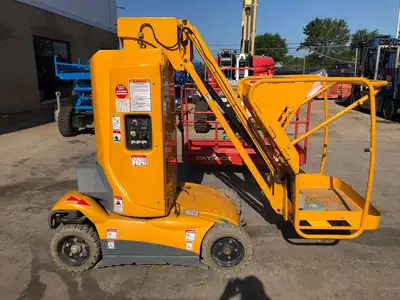 Used 2012 Haulotte 26J Articulating Boom Lifts New York US | United Lift #1446967