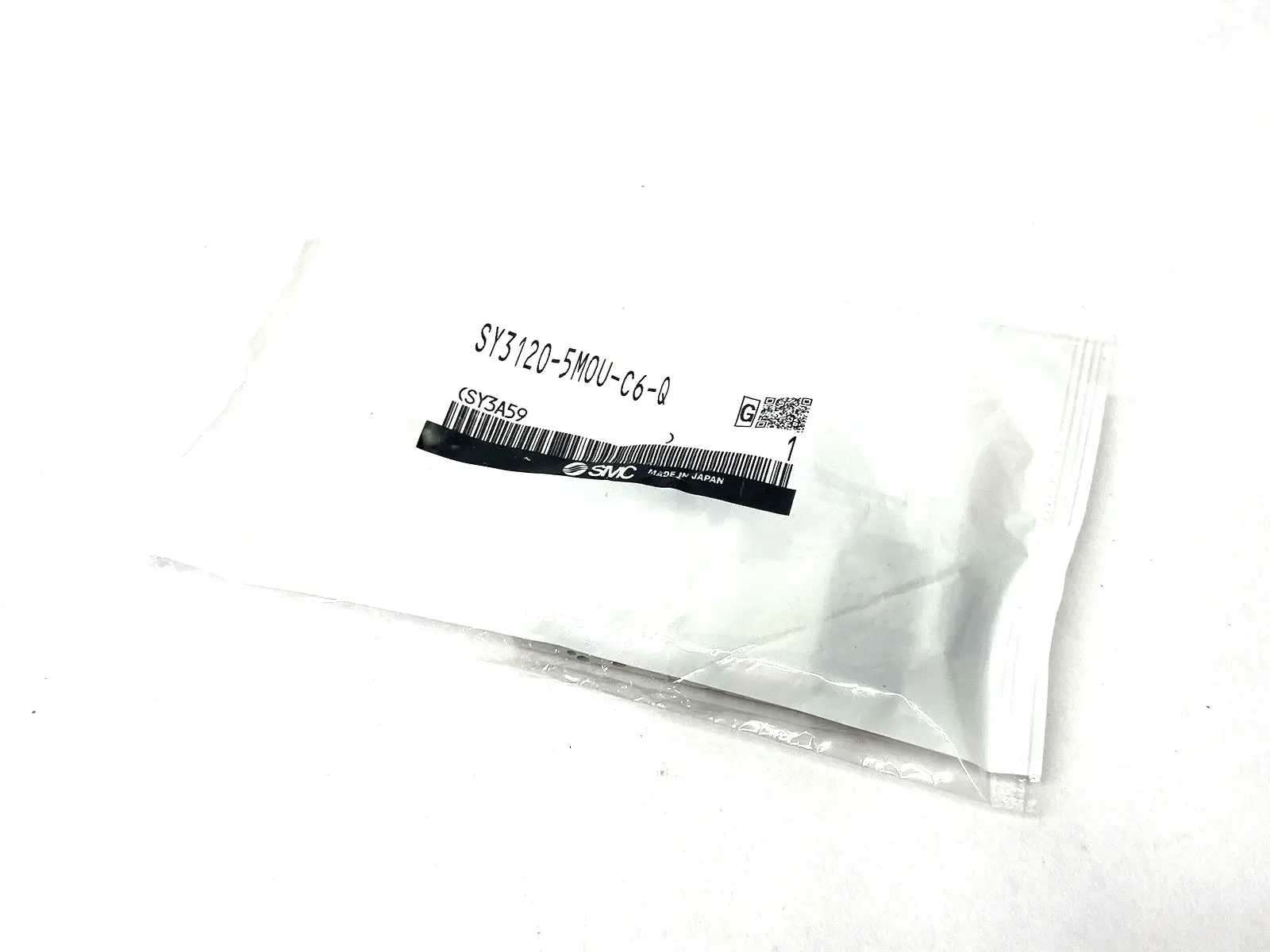 NEW SMC SINGLE SOLENOID VALVE, BODY PORTED, DC