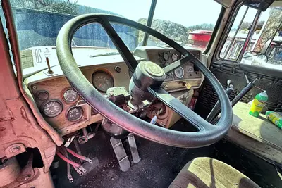 Used 1975 MACK R600 Cab Chassis trucks Pennsylvania US | Proxy Equipment #1385106