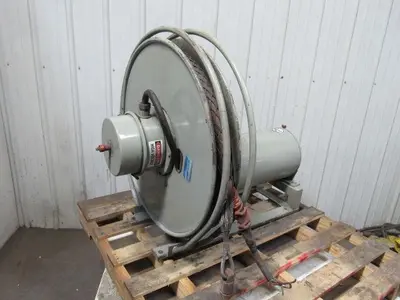 IER INSUL 8 600 Volt 20 Amp Cable Cord Reel 37' 10 AWG 6 Conductor Type SOW
