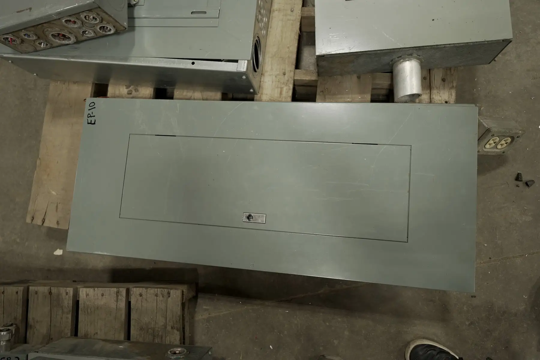 Used Square D 200A (120V/240V) Electrical Panel Electrical Panels Alberta CA | Stan Canada #1344156